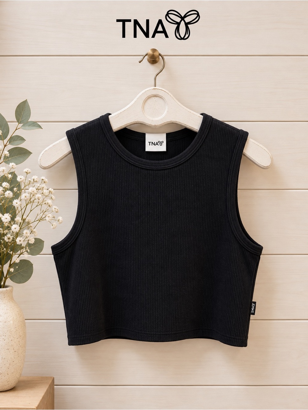 TNA Black Ribbed Cropped Tank Top Size L